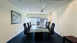 Gateway East (D7), Office #556753131